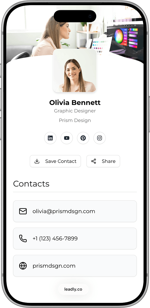 Leadly profile mockup 3
